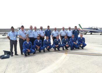 Delegazione dell’AAA Vasto ad Amendola per l’arrivo delle Frecce Tricolori
