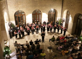 I canti del Coro polifonico Histonium nella Notte magica di San Giovanni