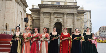 Mastrogiurato, aperta la selezione per le Dame di quartiere