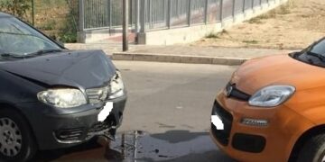 Via dei Conti Ricci, incidente frontale al terminal bus