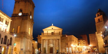 A Lanciano arriva la Notte Fucsia dei saldi