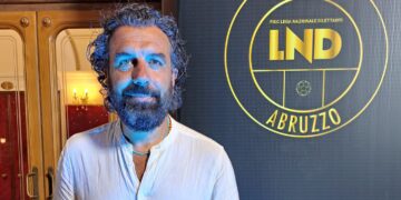 Mister Simigliani eletto miglior allenatore del Calcio a 5 abruzzese