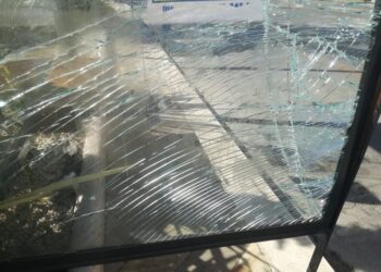 Le notti brave dei teppisti: ricominciano i vandalismi sulla riviera