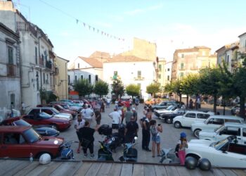 Auto e moto d’epoca: a Pollutri il raduno degli appassionati delle due e quattro ruote d’altri tempi