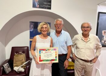 Al d’Avalos il finissage della mostra di Grazia Barbieri: la forza delle donne al centro dei lavori dell’artista