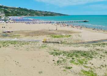 Vasto Marina, col drone sull’area del Jova beach party. Intanto lo street food si trasferisce
