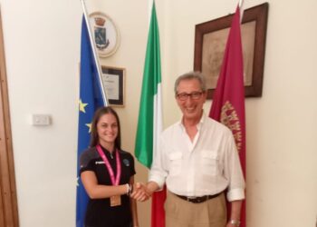 La giovane ginnasta Giancristofaro ricevuta dal sindaco Paolini