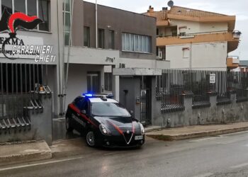Causa incidente alla ex moglie, 42enne finisce agli arresti domiciliari