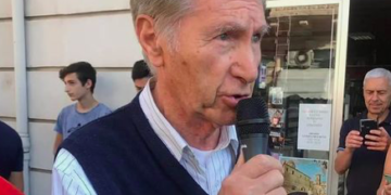 Addio a Venditti, la città ricorda la Voce garbata e disponibile di un uomo d’altri tempi