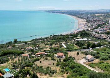 Jova beach party, ecco come residenti e turisti potranno chiedere i pass per i parcheggi privati