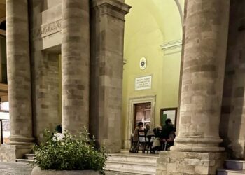 Cena in Cattedrale, la risposta dei ristoratori: «Chiediamo scusa, è stata una leggerezza»