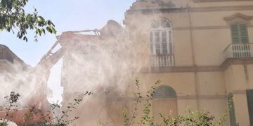 Ruspe in azione su Villa de Angelis