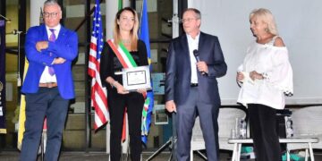 Il Premio “Raffaele Artese” incorona Maurizio Germani: “L’ala dell’uomo ape” vince la 10ª edizione