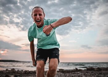 Un progetto discografico fatto di condivisione: a San Salvo Nina Golden & The Some Skunk Band