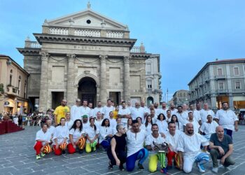 Il quartiere Borgo solleva al cielo il trofeo in ricordo di Antonio Pasquini