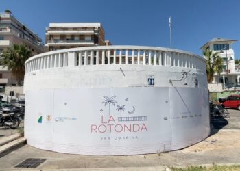 «Rotonda, problemi statici, progetto da rimodulare. Entro la prossima estate sarà nuova»