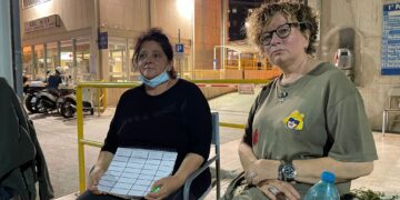 «Sto qui tutta la notte. Andrò avanti a oltranza fino a quando non parlerò con Marsilio e Schael»