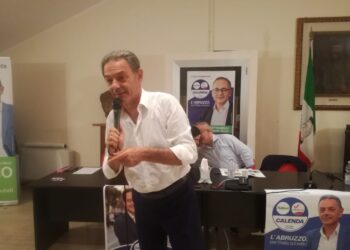 Azione e Italia viva presentano i candidati. «Noi del territorio, a destra paracadutati estranei all’Abruzzo»