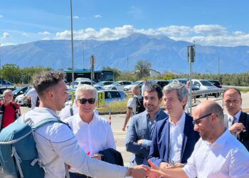 Il ministro Orlando incontra gli operai Sevel:«Transizione ecologica sia equa»