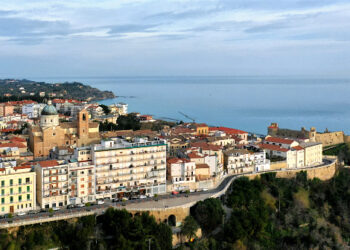 Tre associazioni contro il Piano Regolatore di Ortona: «Cementificazione tra gli oliveti»