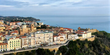 Tre associazioni contro il Piano Regolatore di Ortona: «Cementificazione tra gli oliveti»