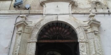 Concluso il restauro dell’antico portale di Palazzo Vergilj a Lancianovecchia