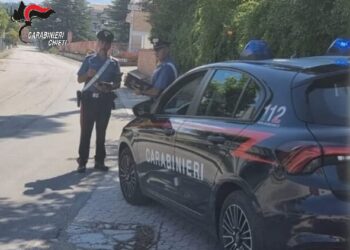 53enne condannato viola il divieto di uscire di casa di notte, arrestato
