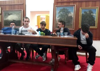 Il convegno di Asperger Abruzzo: «La strada da percorrere è la terapia in ambiente naturale»