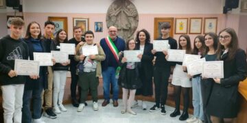 Impegno, serietà e costanza: Casalbordino premia gli studenti meritevoli