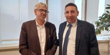 Caro energia, Sigismondi incontra i vertici Pilkington: «Sarà tema prioritario per il Governo»