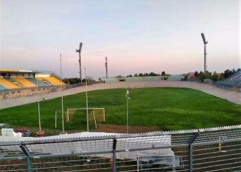 Torna finalmente verde l’erba dello stadio comunale Biondi