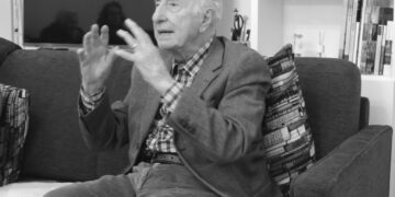 Lo scrittore Giuseppe Rosato premiato al Concorso “Guido Gozzano”