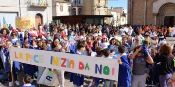 A San Salvo la 18ª Marcia della Pace, «Riflettere su cosa vogliano dire libertà e democrazia»