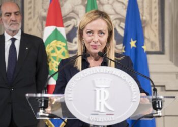 Nasce il nuovo governo: Giorgia Meloni accetta l’incarico e annuncia i ministri