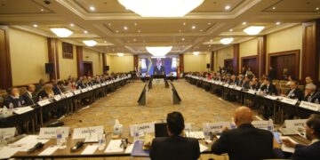 Vaticano all’Ocse, monsignor Lalli: «Paesi collaborino per stabilità economica, sicurezza e salute»