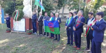 “Samudaripen”, la città commemora e ricorda il genocidio dei rom