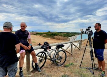 Marco Saligari porta in tv i percorsi ciclabili nella Riserva di Punta Aderci