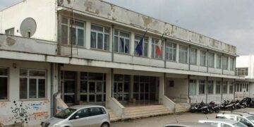 Si era allontanata da scuola durante le lezioni, ritrovata minorenne nei pressi del liceo scientifico di Lanciano