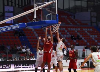 Prova di forza della Vasto Basket: i biancorossi vincono 80-52 in casa della Teate Basket