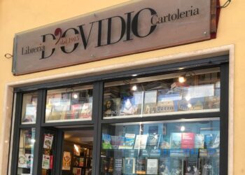 “Lo scrigno pieno di storia”: Il Sole 24 Ore celebra la Libreria D’Ovidio