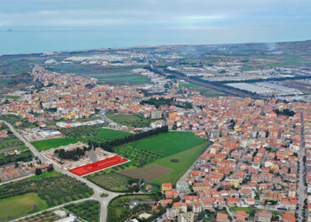 Le opposizioni di San Salvo ritrovano l’unità contro il tempio crematorio: «Meglio un parco urbano»