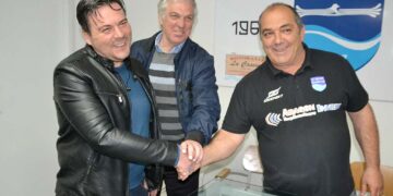 «Ci mancherà la tua lealtà», nella chiesa di San Giuseppe l’ultimo saluto a Castaldo