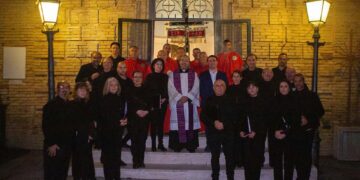 Canti e preghiere nella celebrazione in suffragio al cimitero di Vasto