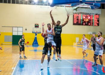 Muffa e Ucci spingono l’Unibasket: il Magic Chieti è battuto 81 a 75