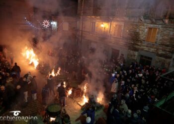Festa di San Nicola a Pollutri: tornano la Tavolata delle some e la cottura delle fave