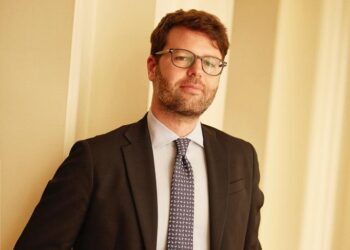 Famiglia con due madri, è vastese l’avvocato che ha vinto la causa contro il decreto Salvini