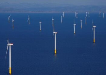 Ecco il primo parco eolico in mare d’Abruzzo: 54 torri a 25 chilometri dal porto di Punta Penna