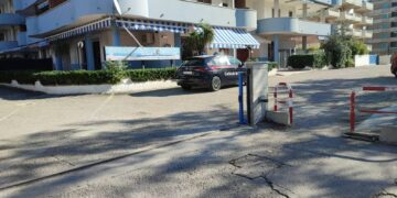 Operazione Blu Marine: sequestrati quattro bar, un negozio, un autosalone e molte auto