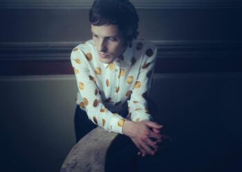 Il cantautore Gianluca De Rubertis ospite al Centro “Le Caltapie”