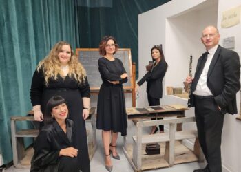 Pinocchio arriva al Fenaroli con le note degli Ancestral Music Chamber